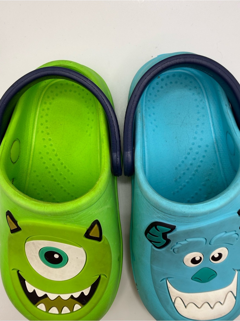Monsters inc- Mike and Sully clog style shoes - Picture 10 of 10